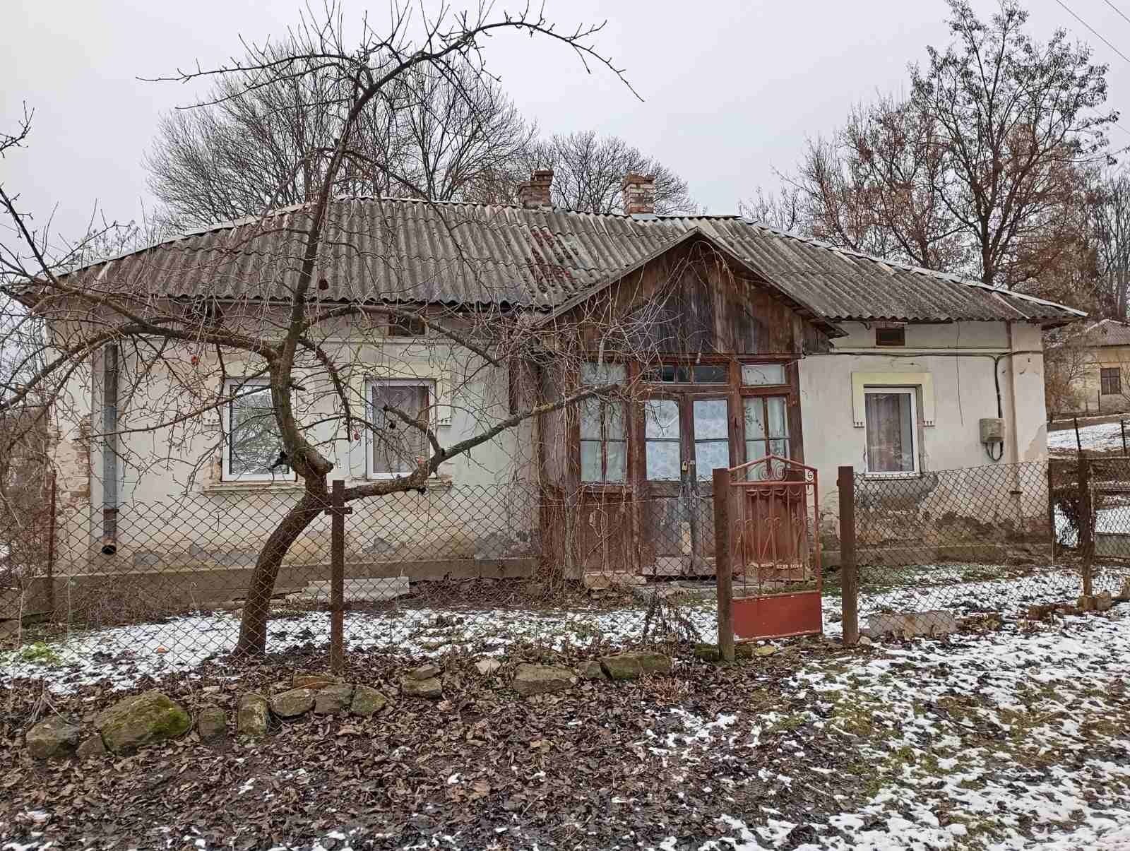 Продаж будинку..
