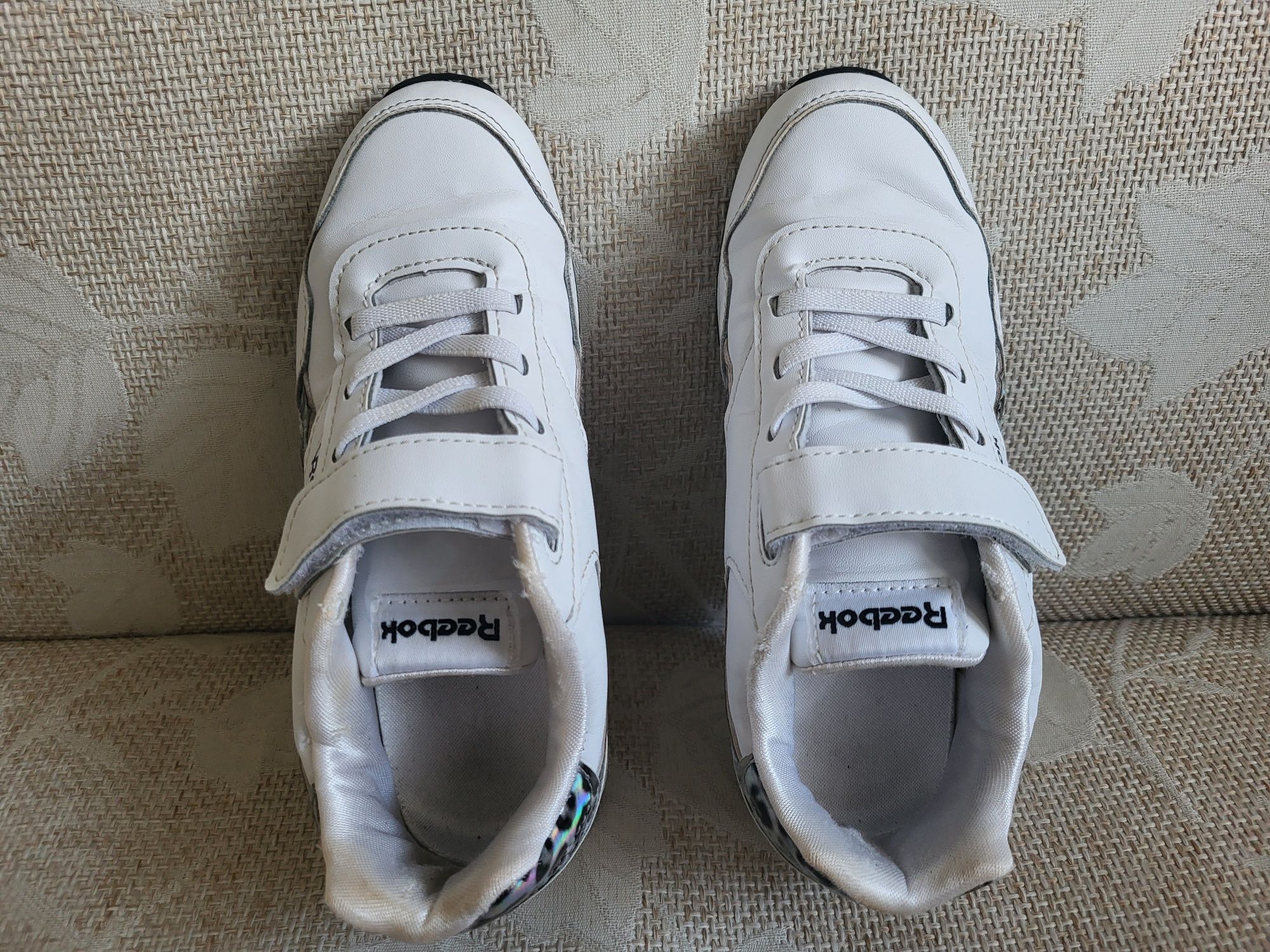Buty białe Reebok 31.5