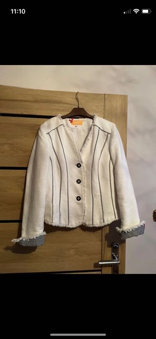 Żakiet damski biały