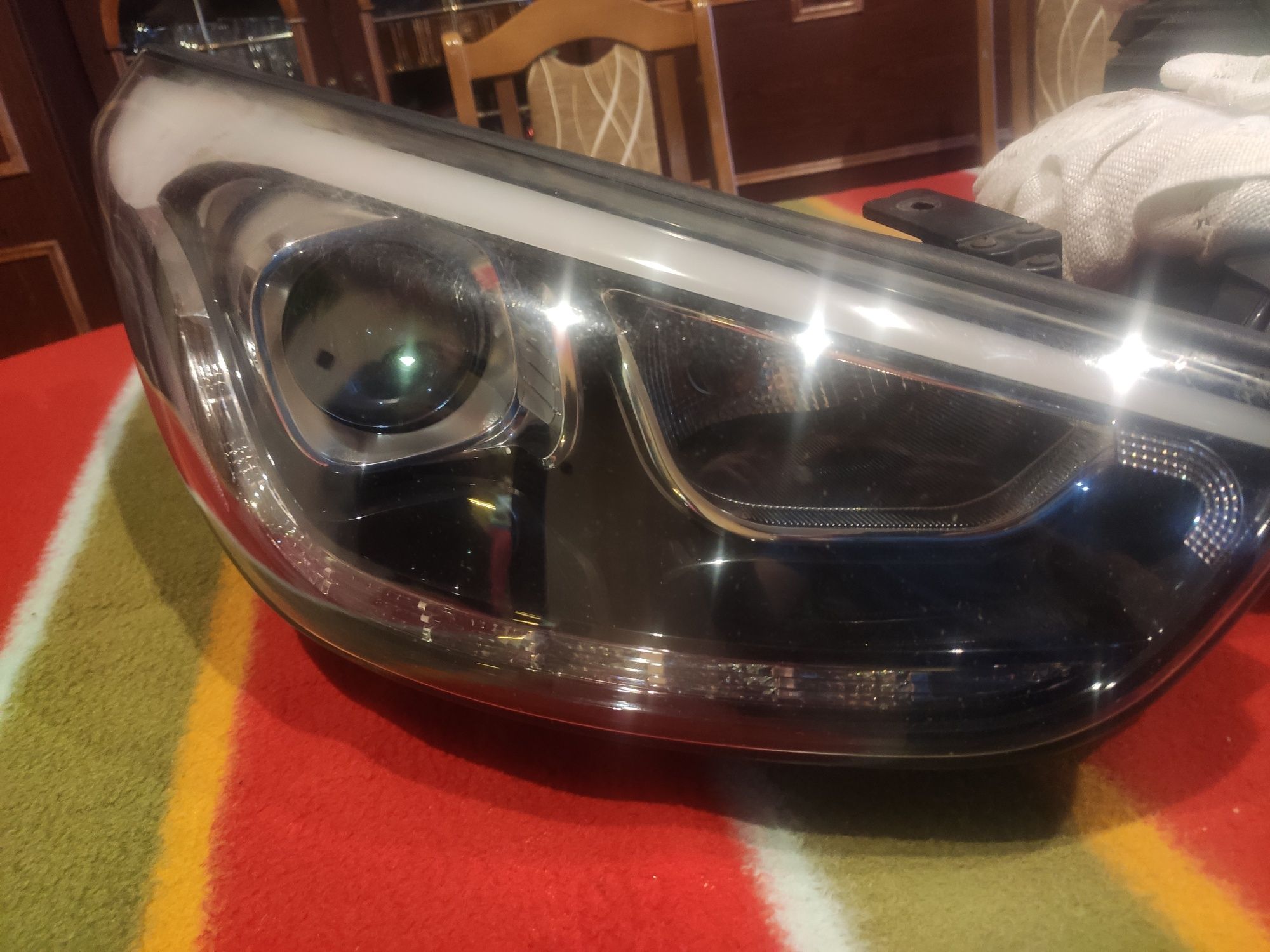 Reflektory Lampy Hyundai IX35 polift