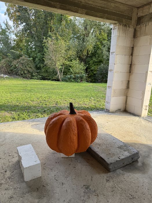 Duza gipsowa dynia ozdobna 80cm