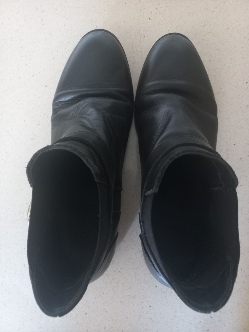 Botas Pretas Seaside