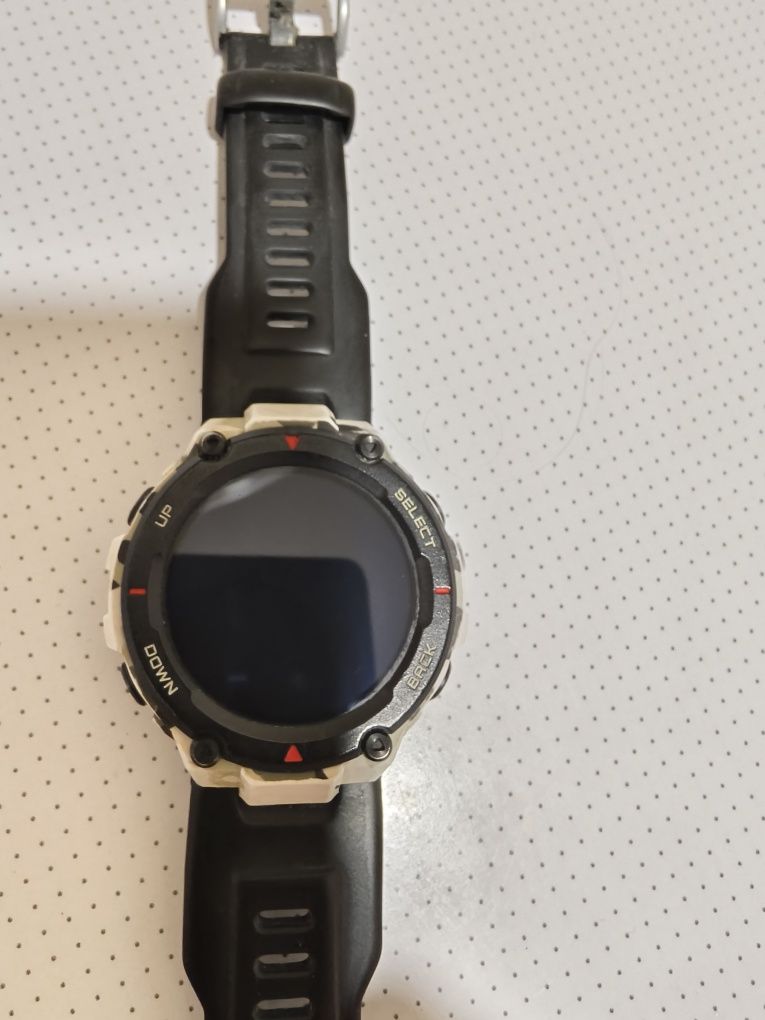 Смарт часы Amazfit T-rex