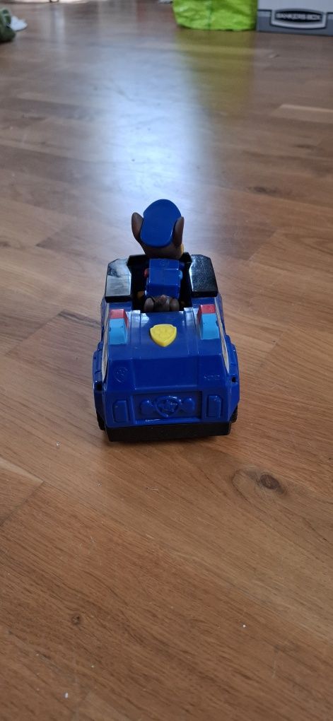 Psi Patrol Chase - pojazd z figurką