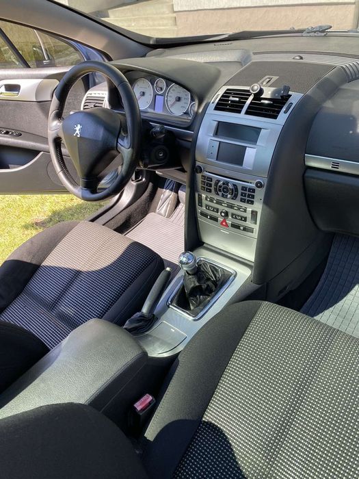 Пежо 407 SW Pegout 407 Sw дизель