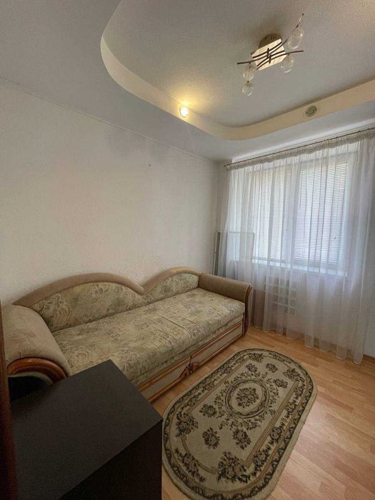 Оренда 4 кімнатної квартири в центрі міста Вул Міцкевича
