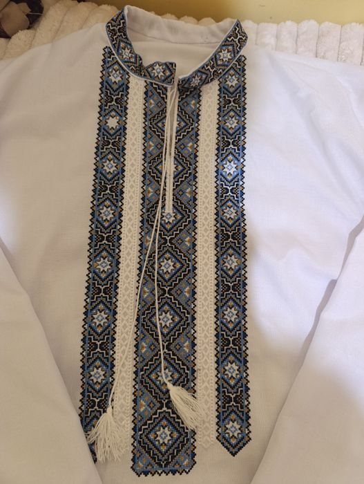 Вишита сорочка чоловіча 43 розмір.вишиванка.
