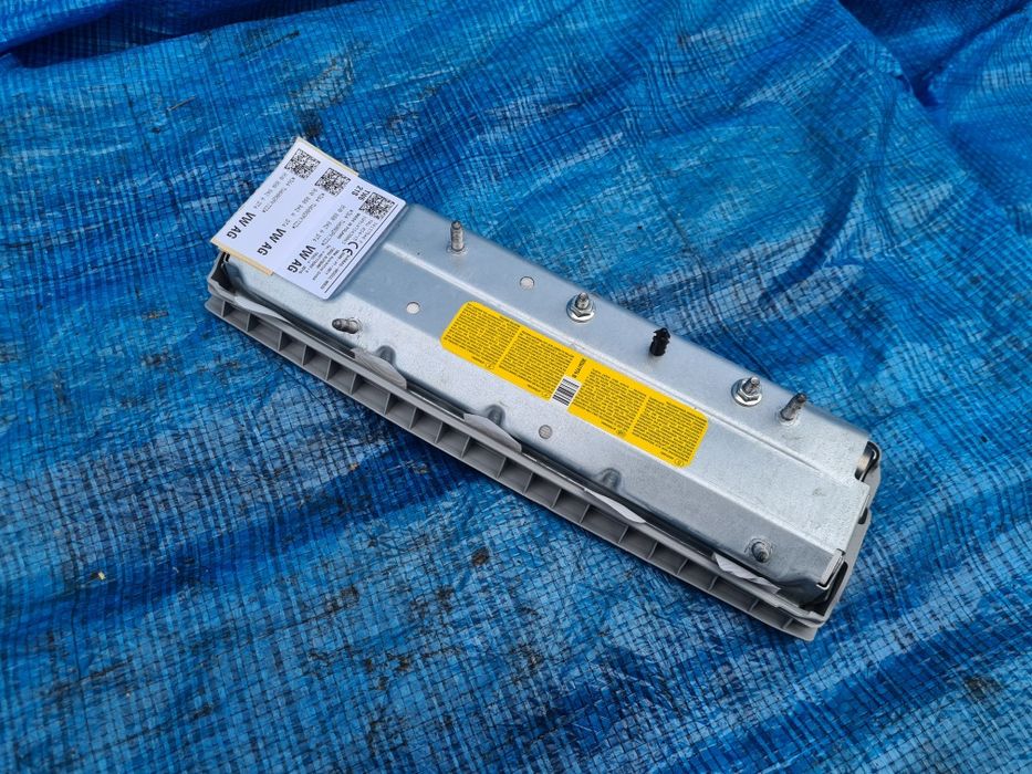 PODUSZKA kolanowa pasażera prawa AUDI A3 8V USA oryginał | OEM |