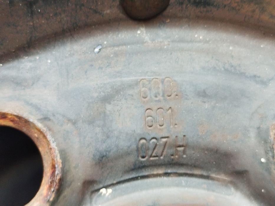 Диски металеві.           .