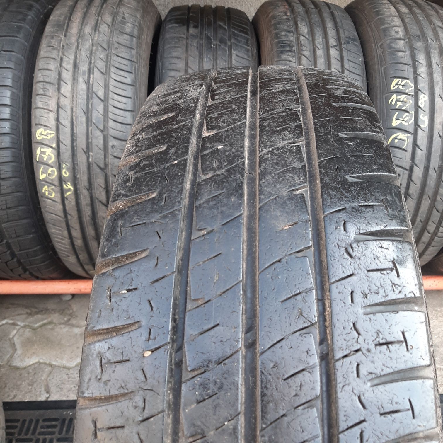 Opona Letnia Michelin 215/70R15C 109/107S