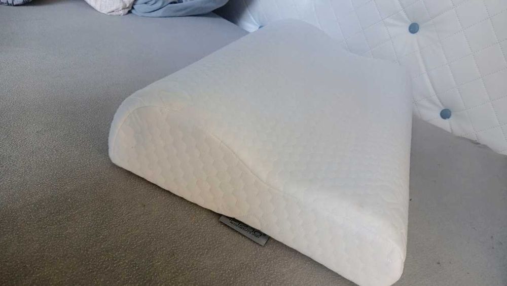 Poduszka Ortopedyczna Do Spania Na Boku Profilowana Pianka Memory