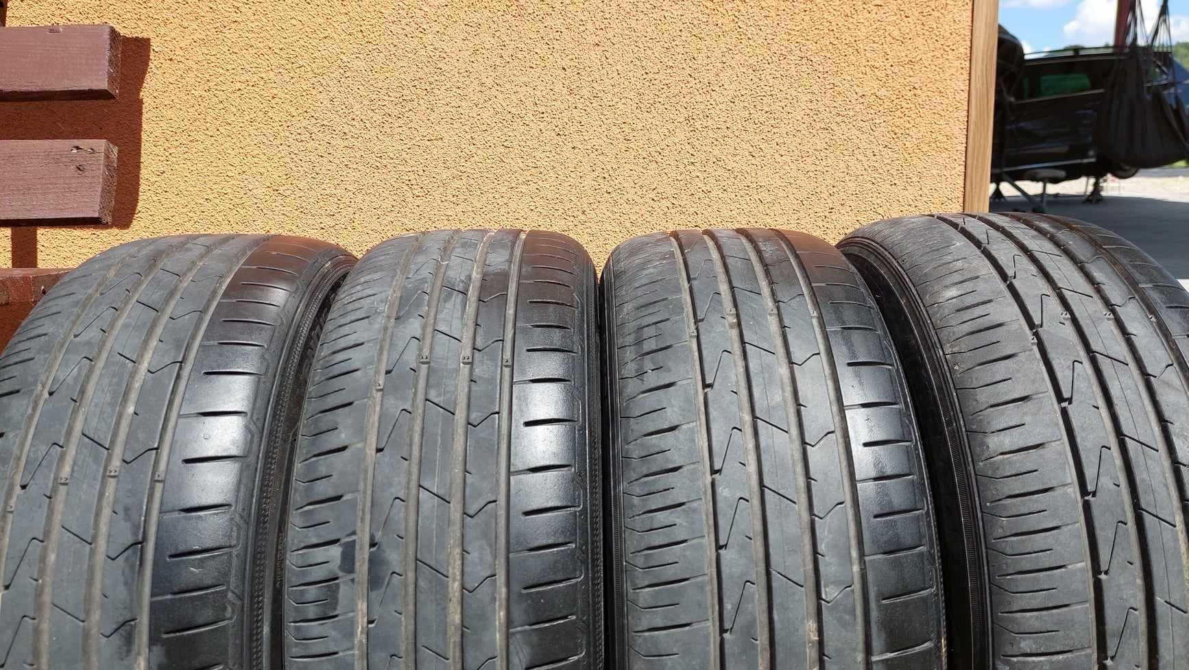 Felgi aluminiowe 15' z oponami letnimi Hankook 195/50 R15 5x112 ET35