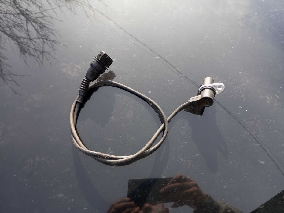 датчик коленвала BMW e39,e38,e36 m52