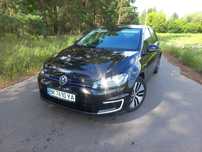 Volkswagen e-Golf  Електромобіль