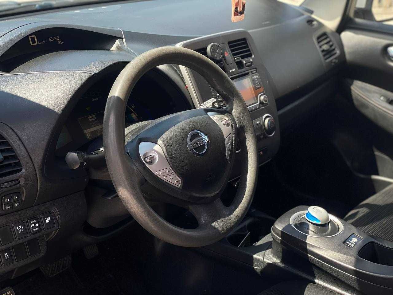Nissan Leaf S 2015 (Розстрочка / Лізинг)