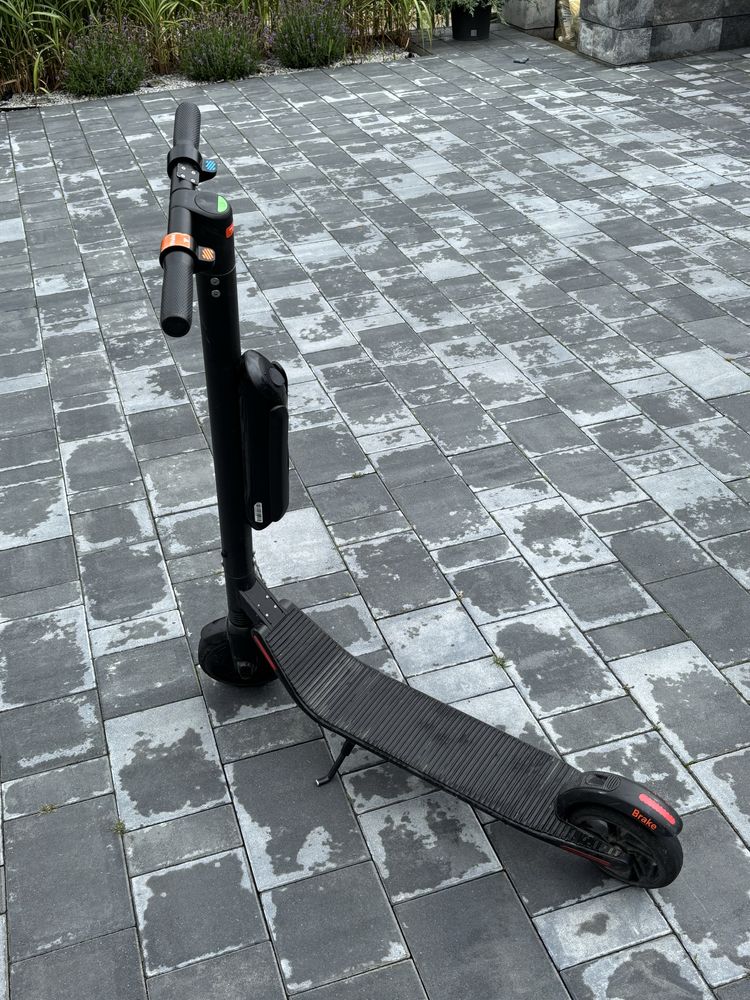 Hulajnoga elektryczna Segway Ninebot – na części