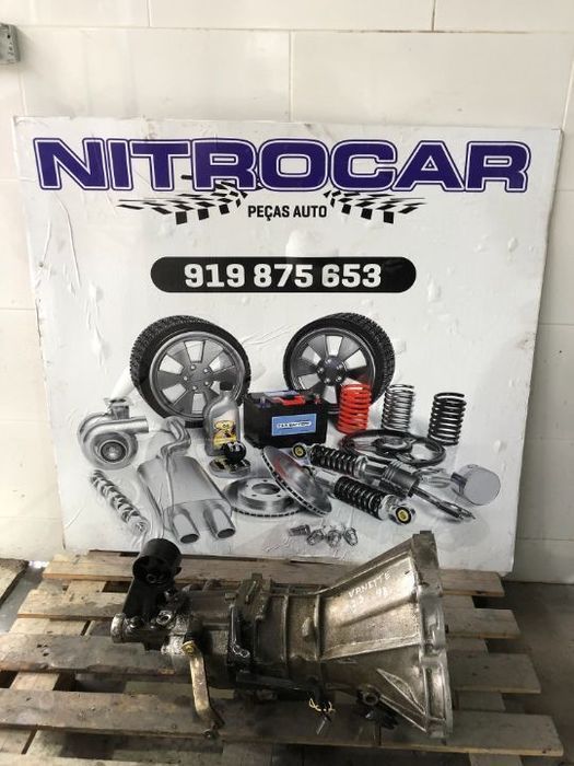 Caixa de velocidades Nissan Vanete 2.3 D