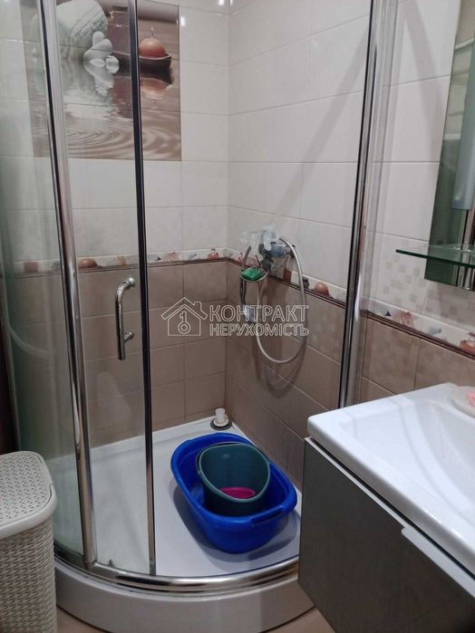 Продається велика 4К квартира у СТАЛІНЦІ парк Артема