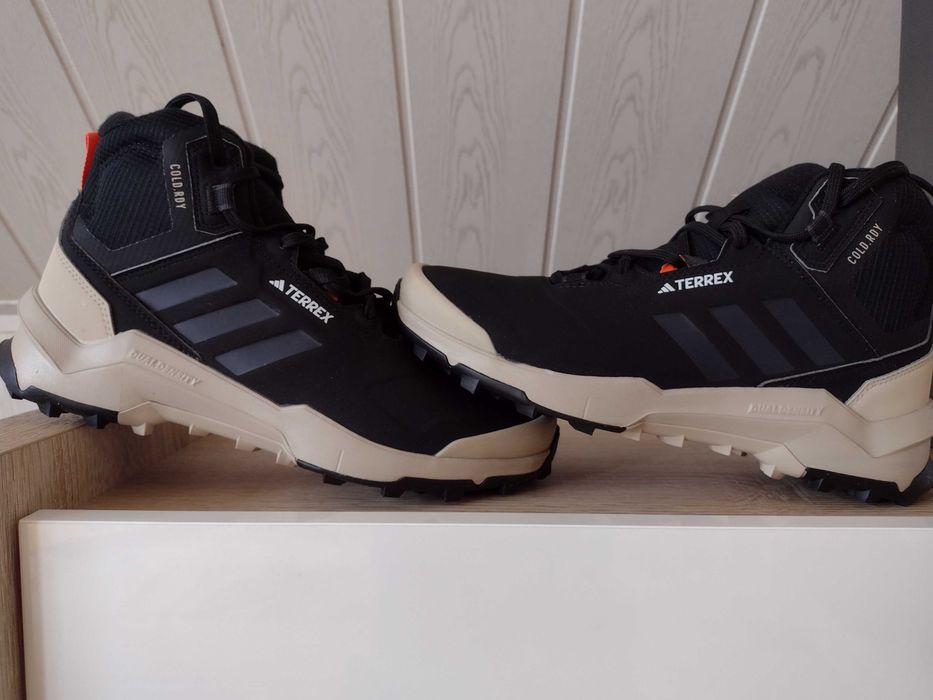 Nowe Adidas terrex Ax4mid