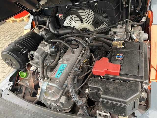 Wózek widłowy Toyota 02-8FGF25, 2,5t, LPG, 2018r, Triplex 4,7m, UDT