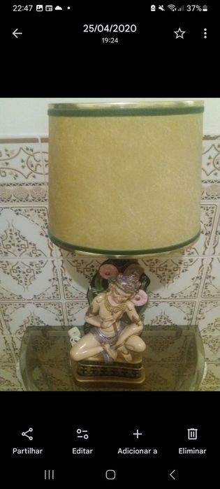 Candeiro Buda 2 posições 2 Budas diferentes