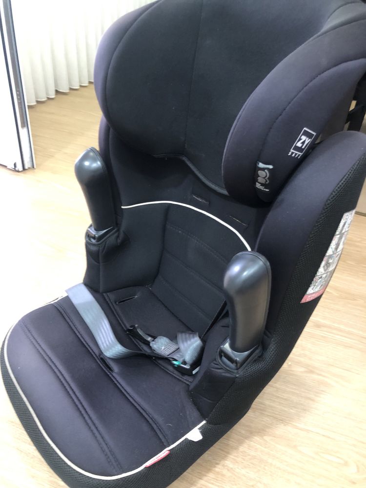 Cadeira de criança com isofix