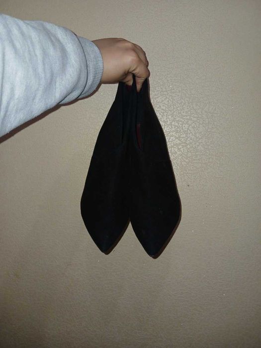 ботильйони 38 розмір