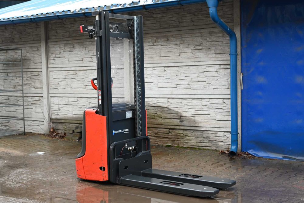 Paleciak elektryczny Linde L10 z Wagą RAVAS 1000kg Bat:22 rok FHP 453