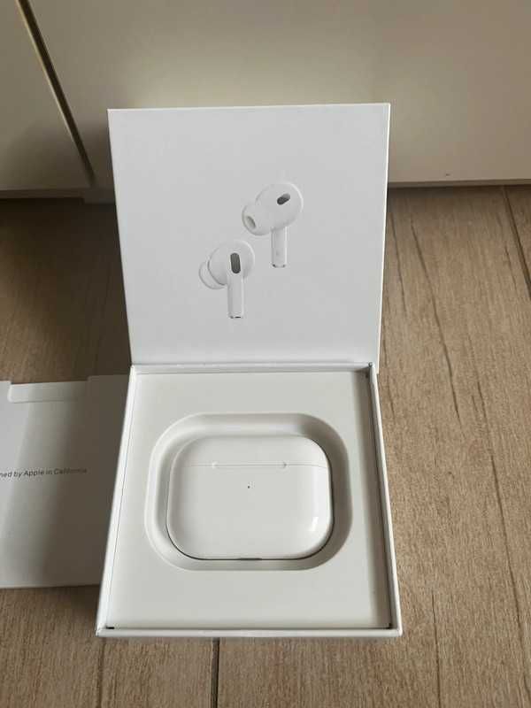 Apple AirPods Pro 2: Next - level Noise Cancellation Experience