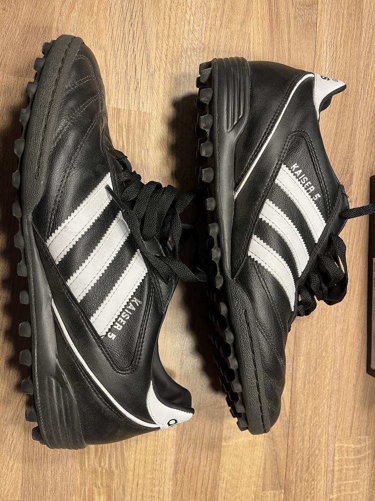Adidas Kaiser 43 1/3