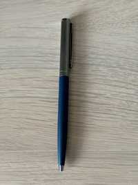 otto hutt design - długopis w kolorze niebieskim