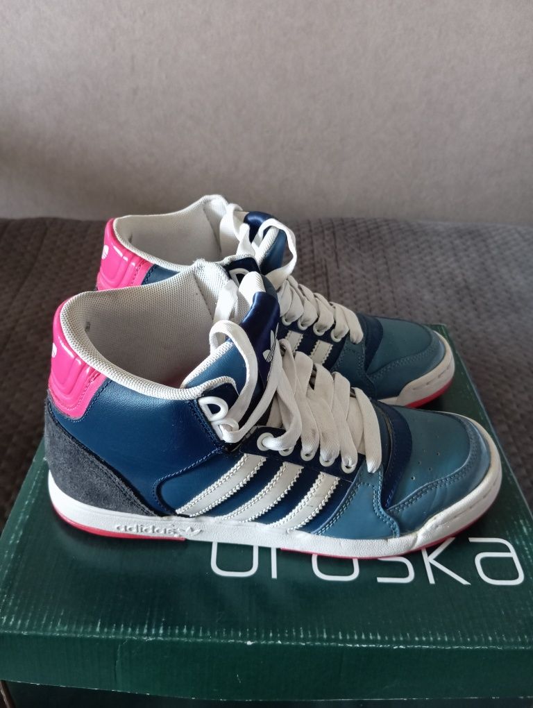 Кроссовки Adidas Midiru Court 2.0  38р.