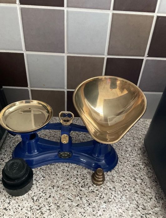 Вінтажні англійські ваги блакитні  винтажные весы Англия 40-60гг