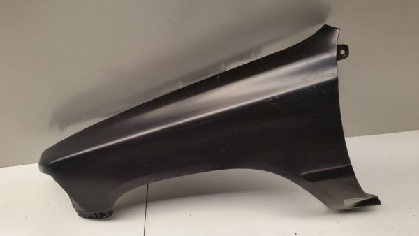 Guarda-lamas esquerdo TOYOTA Hilux II Pick Up (_N2_)