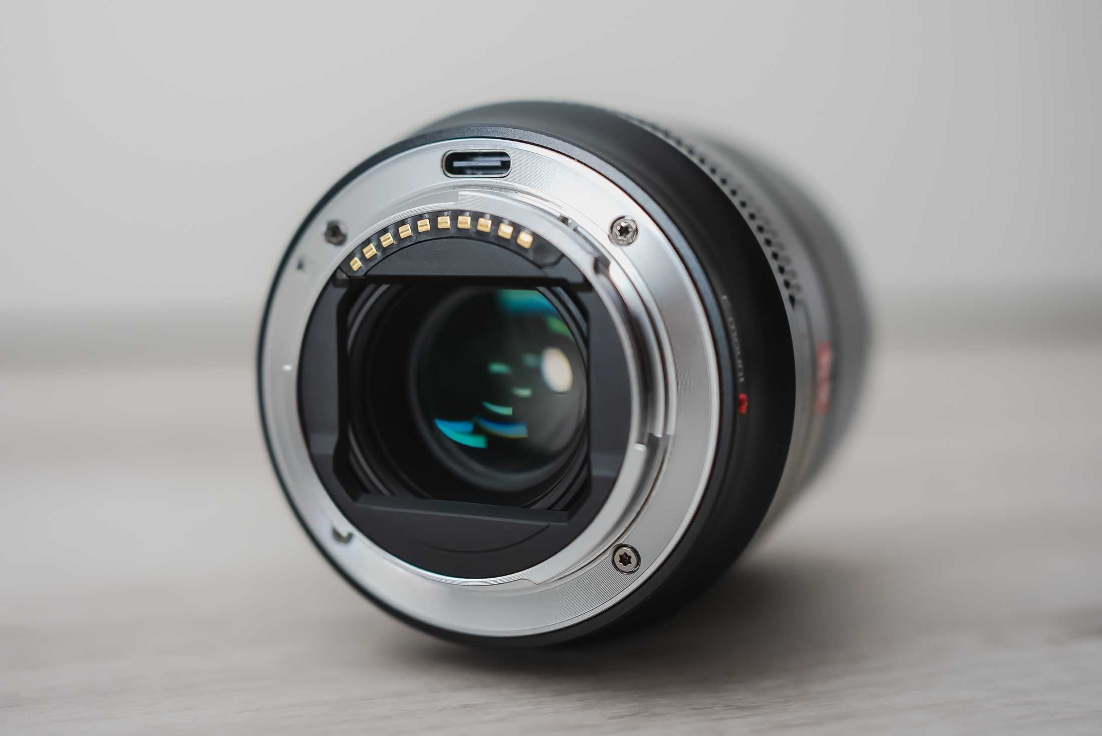 Viltrox AF 24mm f/1.8  - Sony FE - Stan jak NOWY