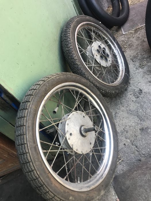 Колеса минск 3.00-18 в сборе цена за два!