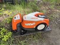 Kosiarka automatyczna Stihl iMow RMI 422 robot koszący nowa bateria