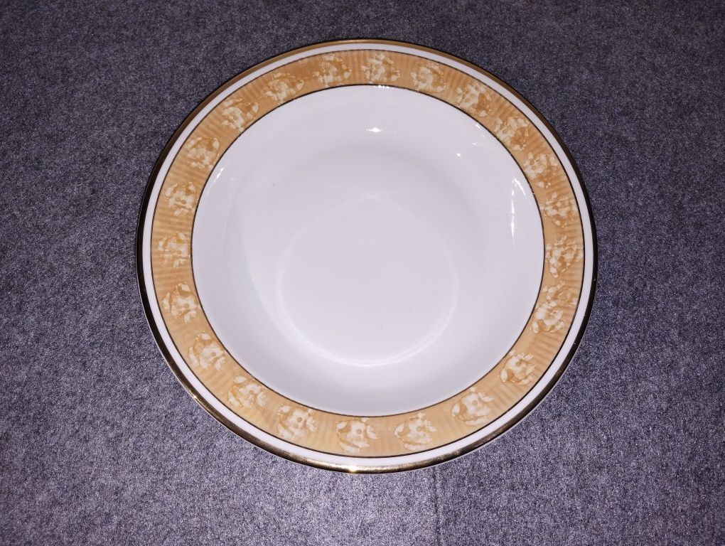 Komplet 6 talerzy porcelanowych głębokich Chodzież