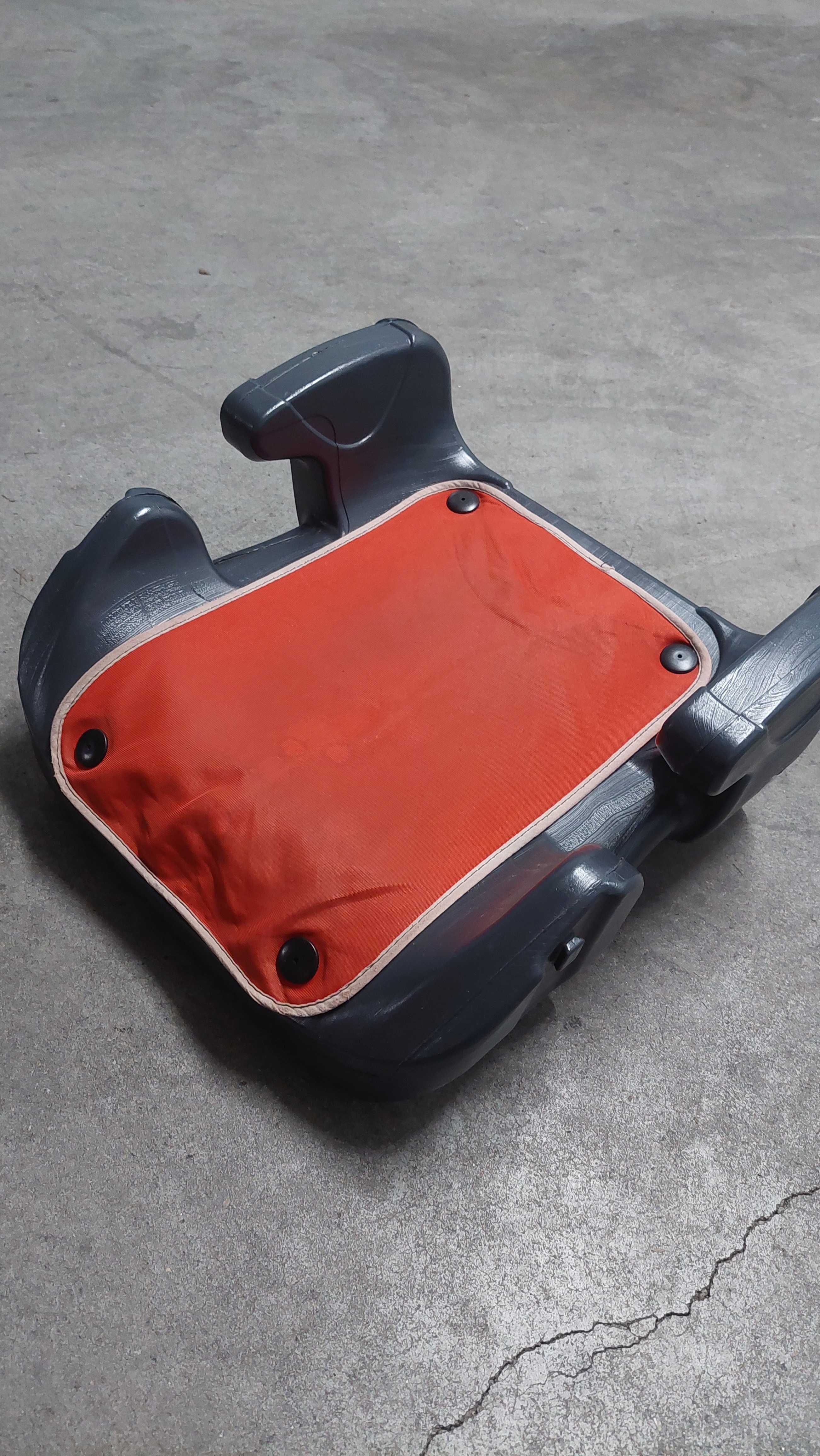 Cadeira Auto Criança (Assento elevatório sem isofix)