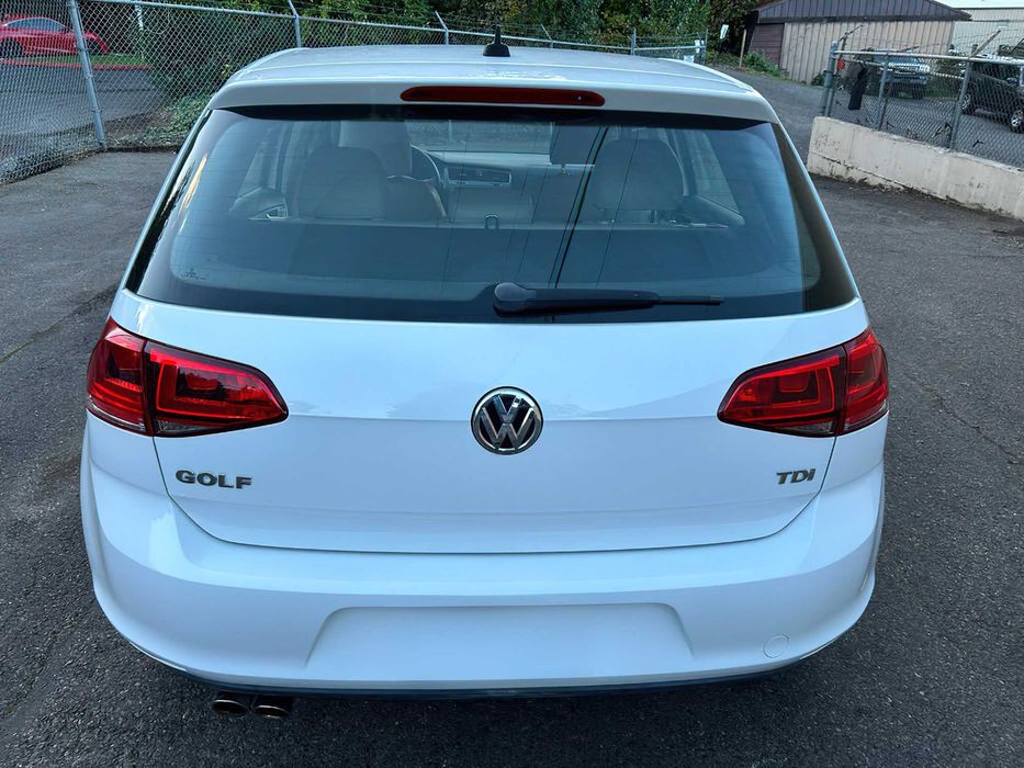 Volkswagen Golf TDI S      2015