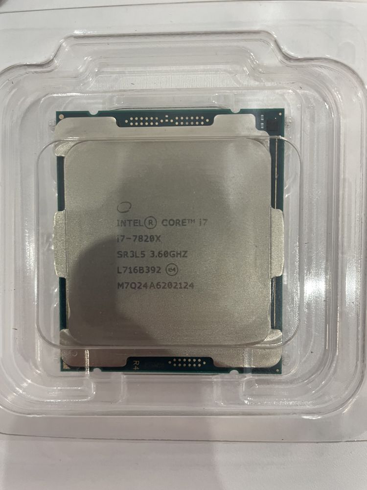 Процессор Intel i7 7820X