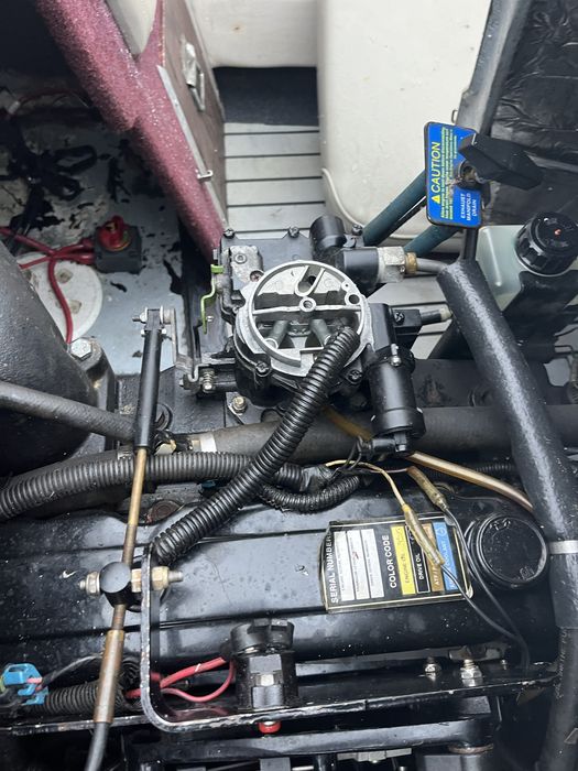 Lodz  motorowa maxum 3.0 benzyna 1996 r