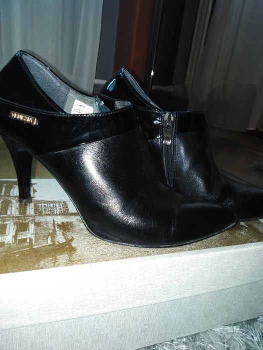 Botki Venezia rozm. 38