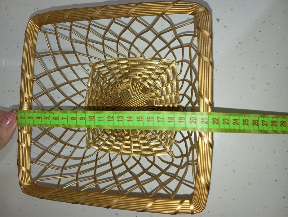 Конфетница, фруктовница