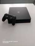 Ps4 slim + 4 gry