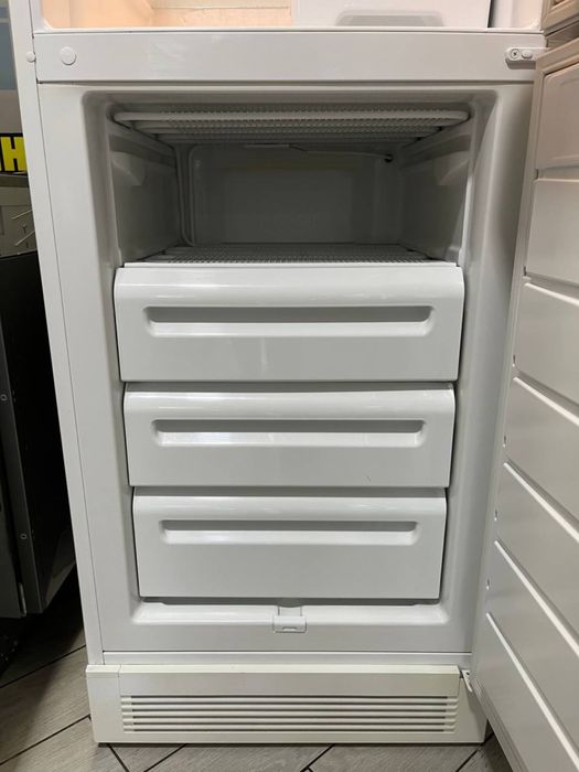 Холодильник Electrolux 170 cm,привезений з Європи