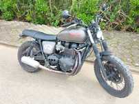 Triumph Bonneville efi