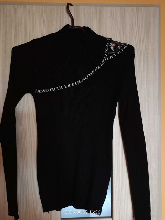 Półgolf S/M.Kolor czarny