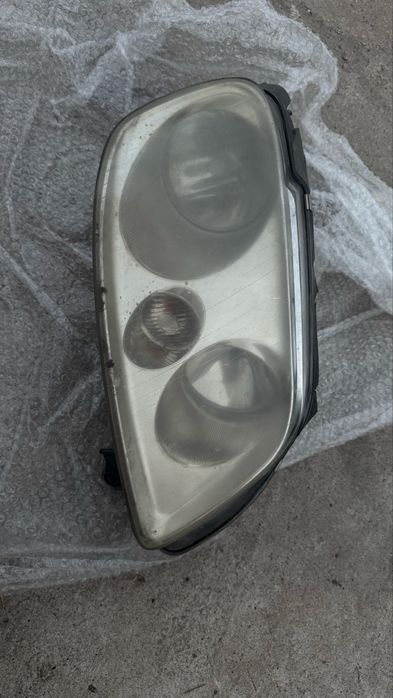 Фара volkswagen caddy права