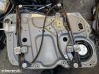VW TOURAN ELEVADOR DTO